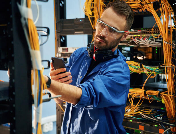 Telecommunication technician