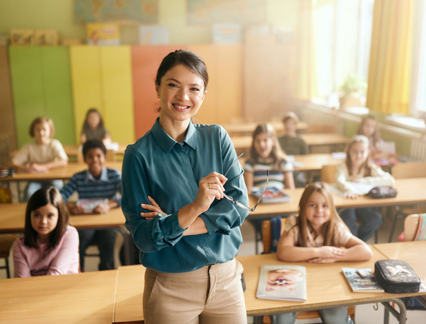 Elementary teacher in class