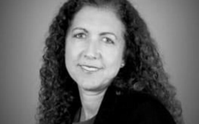 Portrait of Dr. Paula Edwards