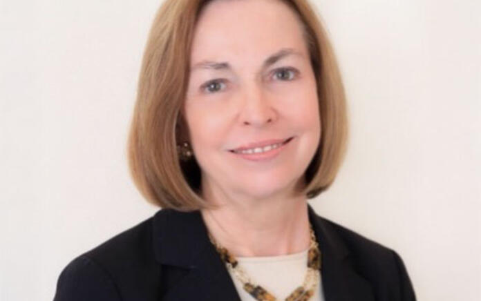 Gloria Cordes Larson